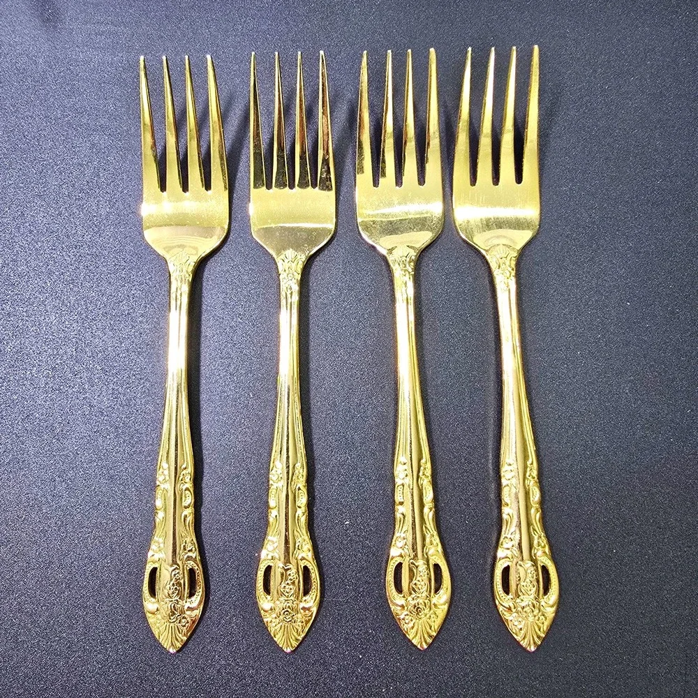 Vtg Set Of 4 Gold SS Salad Forks Hanford Forge LTD Versailles Design Elegant
